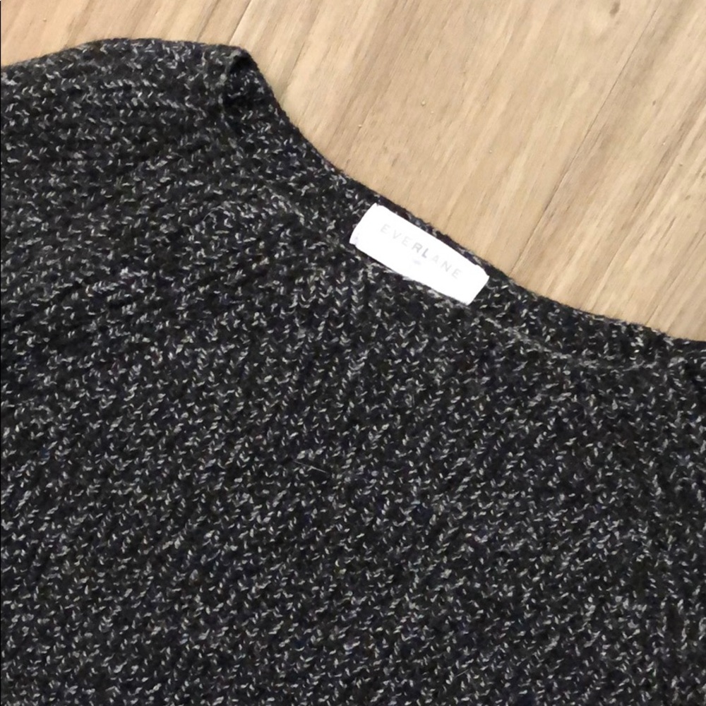 Chunky Everlane sweater in large!